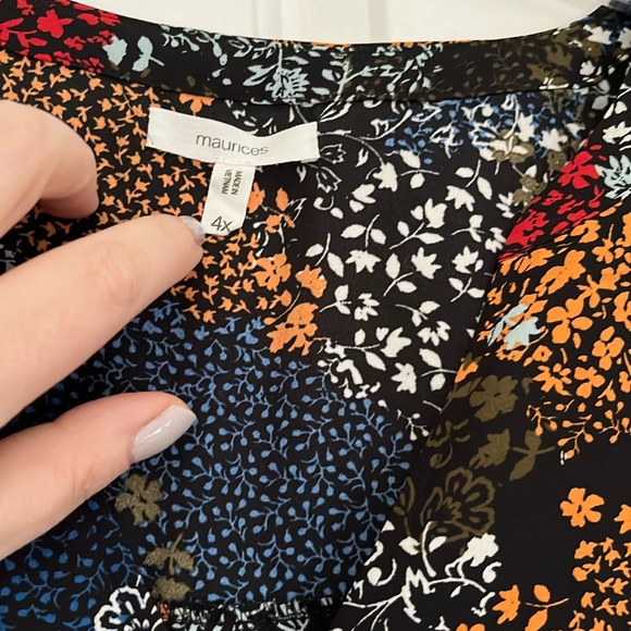 Maurice’s Geneva Zip Blouse Size 4X Multi Floral - Picture 3 of 6